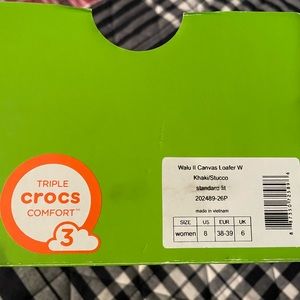 Crocs women size 8